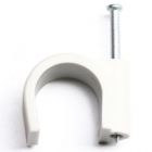 ДКС 52300 Скоба пластиковая с гвоздем, д.25 - 26мм - ДКС 52300 Скоба пластиковая с гвоздем, д.25 - 26мм